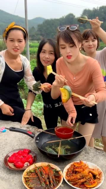 磕瓜吃戏  第2张