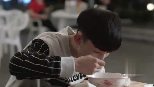 江天昊吃瓜花絮,揭秘明星幕后趣事  第2张