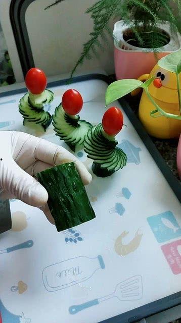 小师傅吃瓜,小师傅的瓜田奇遇记  第3张