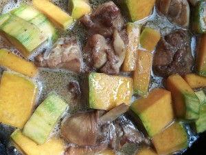 炖着吃的硬壳瓜,解锁硬壳瓜的软糯新食尚  第2张