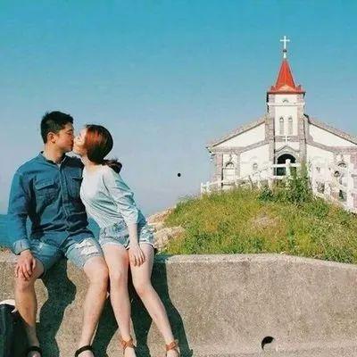 油画吃瓜情侣头像,吃瓜情侣头像背后的浪漫故事