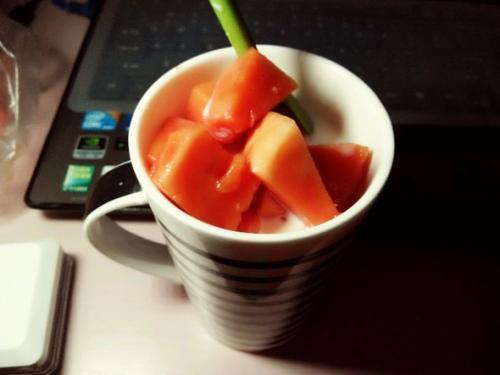 吃瓜可以喝牛奶,夏日消暑新选择  第1张