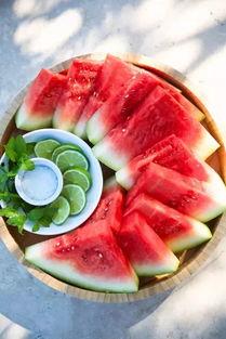 相伴吃瓜,揭秘娱乐圈背后的甜蜜与苦涩