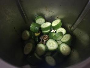 长期吃脆瓜好吗,长期食用脆瓜的健康益处与注意事项